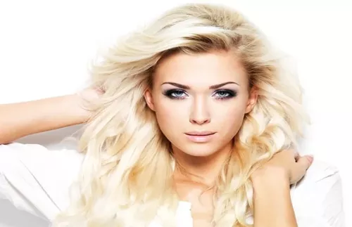 How to Get Started as a Freelance Model